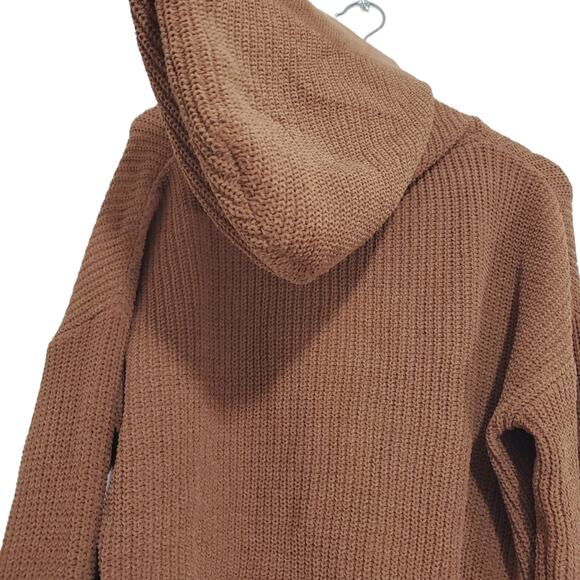 NWT Baroque & Hip Hop Soft Knit Hooded Crop Sweater - Picture 5 of 8